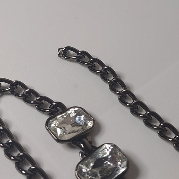 Heavy Metal And Glass Black Chain Necklace 30 Inches - Picture 8 of 14